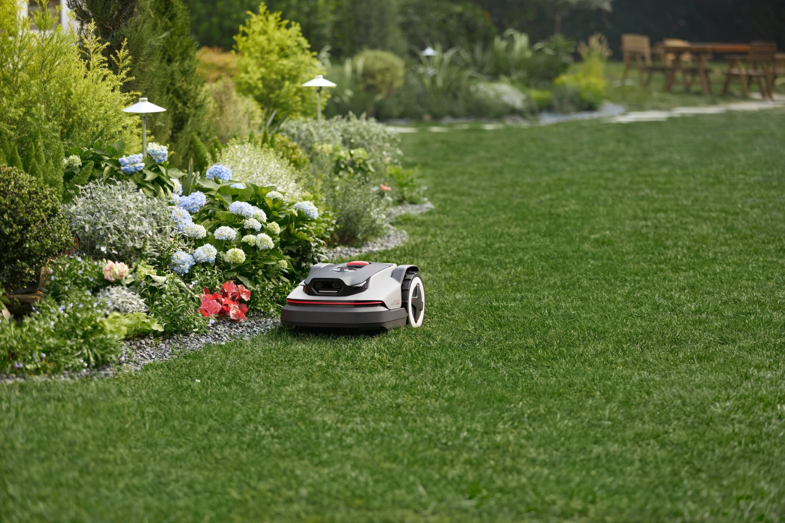 Roborock RockNeo Q105 Mähroboter mit RTK Navigation, 500 m² – Bild 14